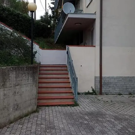 Sestaben - Flat With Parking Space, Simple And Spacious - Away From Traffic *
